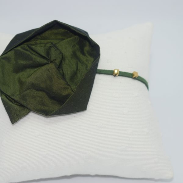 Pulsera con rosa verde